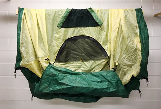 camp must have single pulley to dry a tent